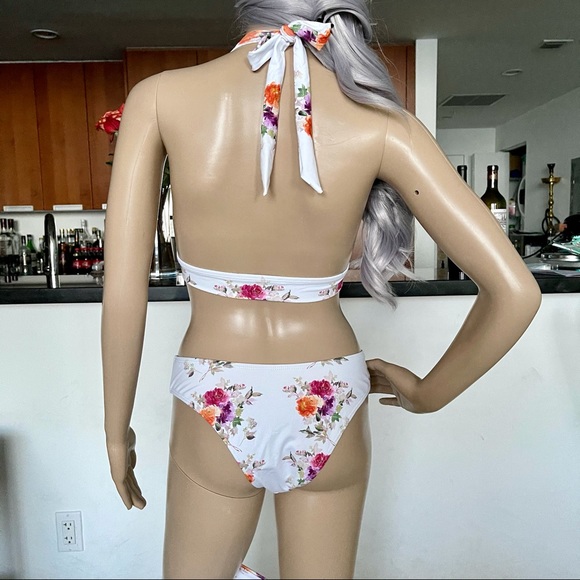 🌸Floral 3pack Bikini Swimsuit Set🌸 - Picture 8 of 16